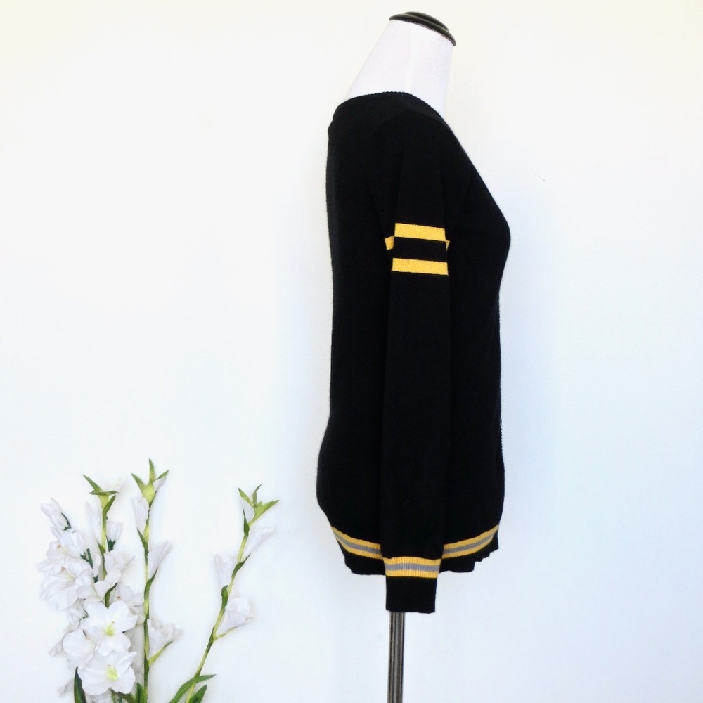 NEW! Harry Potter Hufflepuff House Open Front Knit Cardigan Sweater Black SZ S - Picture 10 of 13